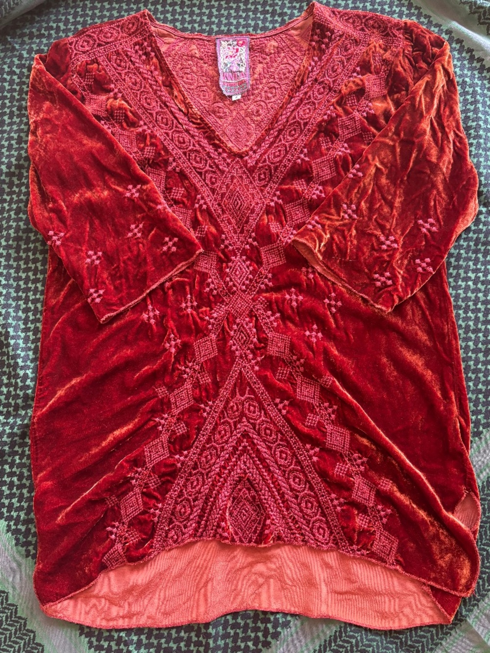 JWLA Johnny Was Velvet Embroidered Tunic: Deep Berry Sz Sm Boho